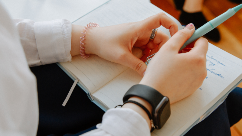 How to Become a Mindfulness Coach: The Ultimate Guide